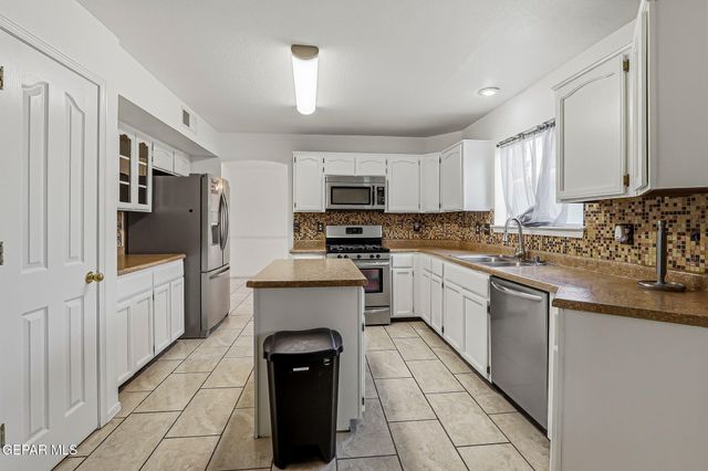 14148 PATRIOT POINT Drive, El Paso, TX 79938