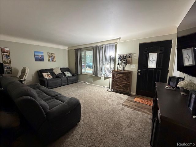 6644 Dorwood Road, Bridgeport Charter Township, MI 48601