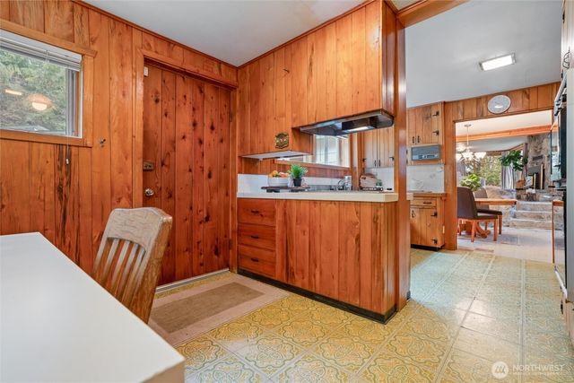 3649 Long Lake Road SE, Port Orchard, WA 98366