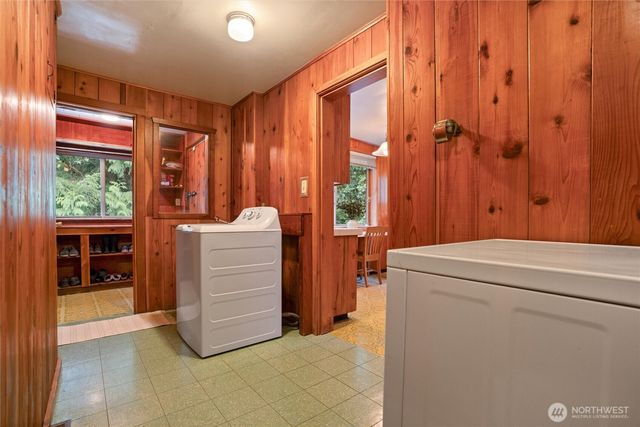 3649 Long Lake Road SE, Port Orchard, WA 98366