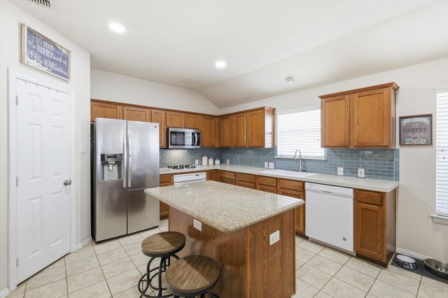 4168 Slick Rock, Fort Worth, TX 76040