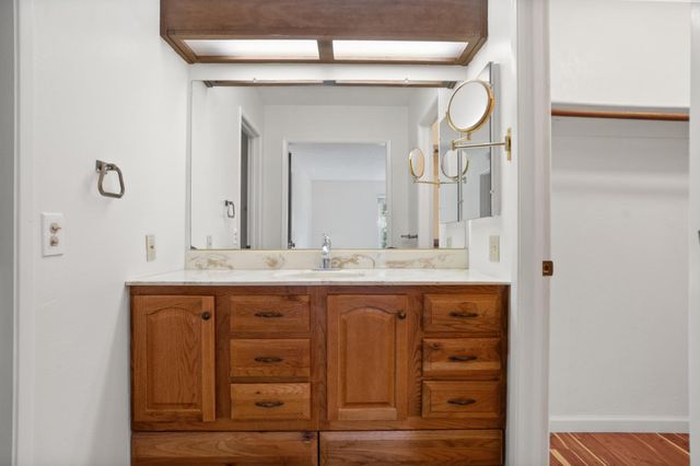 6820 Susanna Ct, Citrus Heights, CA 95621