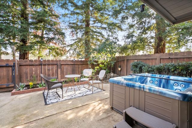 6820 Susanna Ct, Citrus Heights, CA 95621