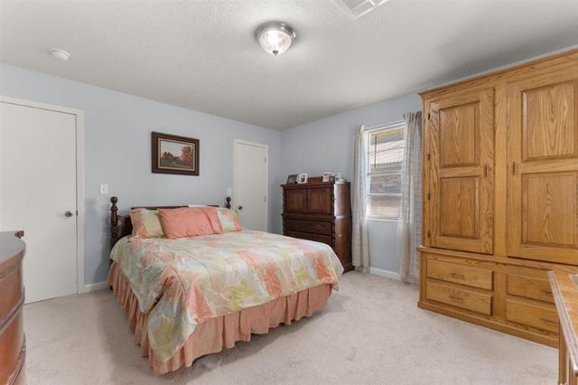 204 Larry Street, Iowa, LA 70647