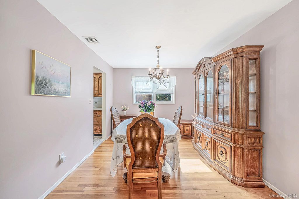 304 Pipe Stave Hollow Road, Mount Sinai, NY 11766 — photo 4