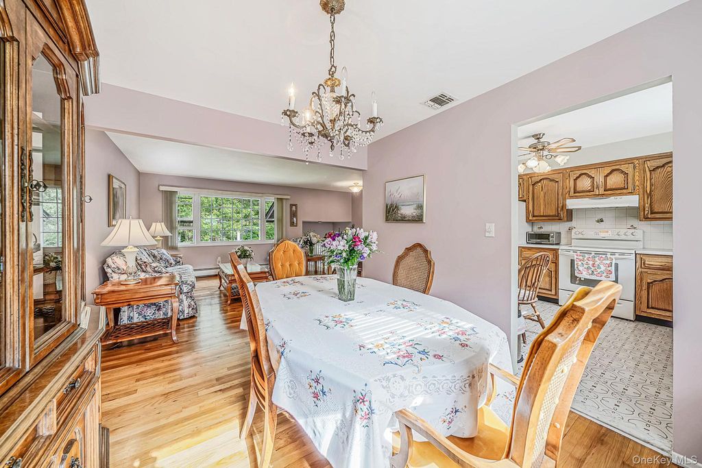 304 Pipe Stave Hollow Road, Mount Sinai, NY 11766 — photo 5