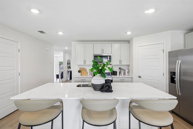 223 SKYFIELD COURT, Lady Lake, FL 32159