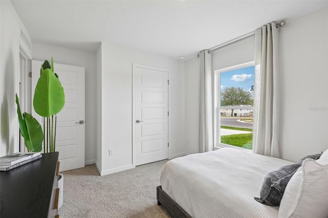 223 SKYFIELD COURT, Lady Lake, FL 32159