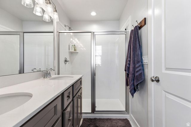 1540 E PRIMROSE LN, Layton, UT 84040