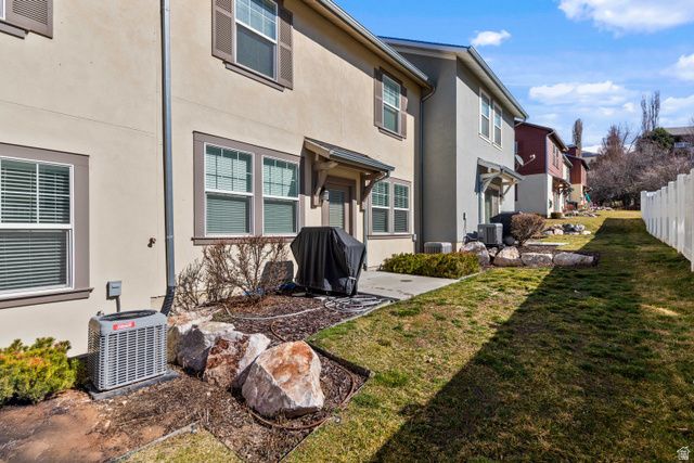 1540 E PRIMROSE LN, Layton, UT 84040