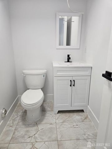 15 Chestnut Avenue, Irvington, NJ 07111