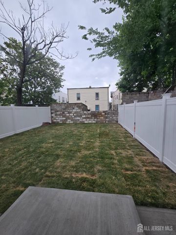 15 Chestnut Avenue, Irvington, NJ 07111