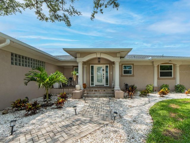 1826 VENETIAN POINT DRIVE, Clearwater, FL 33755