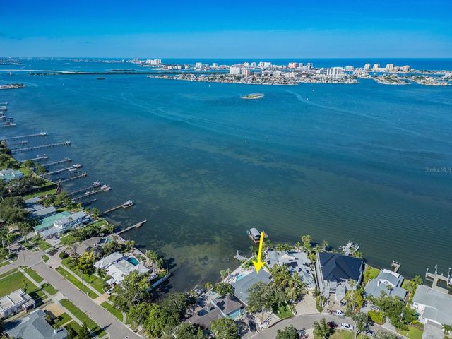 1826 VENETIAN POINT DRIVE, Clearwater, FL 33755