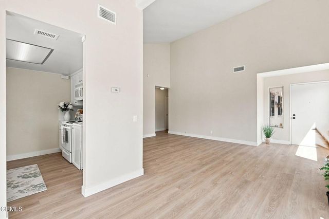 1682 Bridgeport Lane, Camarillo, CA 93010