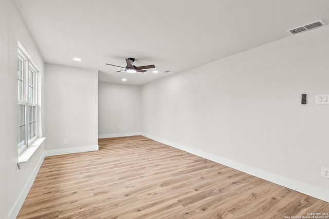 2018 E DREXEL AVE, San Antonio, TX 78210