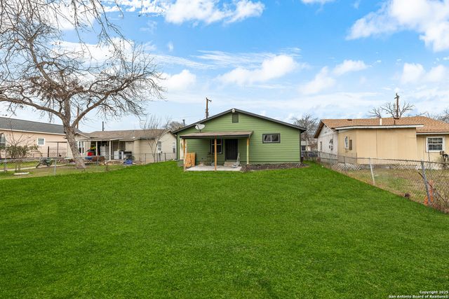 2018 E DREXEL AVE, San Antonio, TX 78210