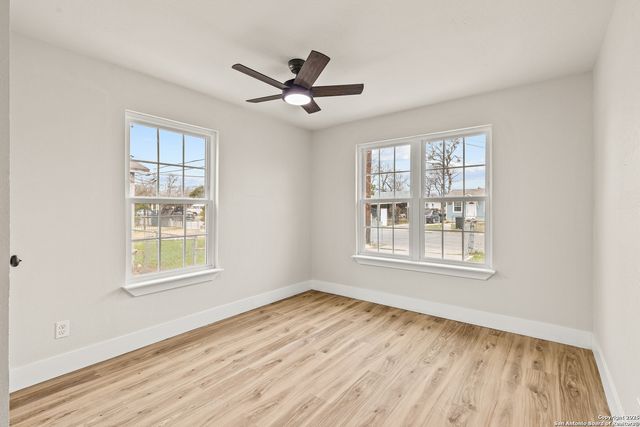 2018 E DREXEL AVE, San Antonio, TX 78210