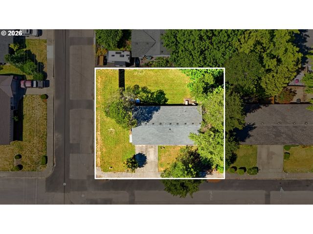 815 Se NAOMI Way, Mc Minnville, OR 97128