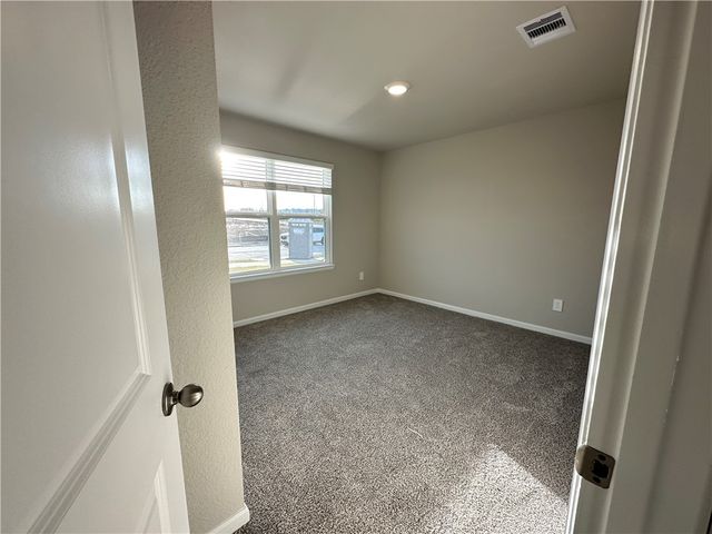 1722 San Jacinto Dr, Brenham, TX 77833