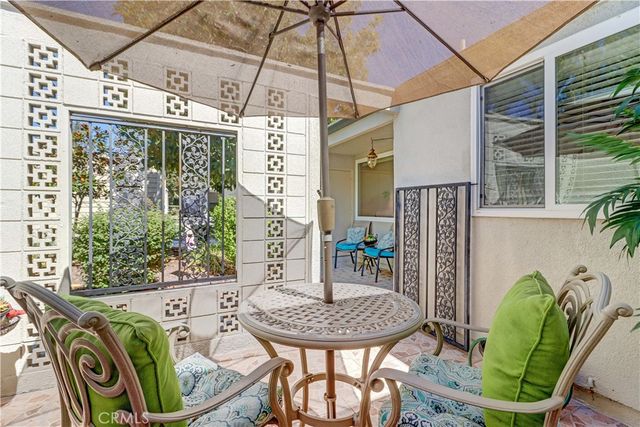 218 Avenida Majorca D, Laguna Woods, CA 92637
