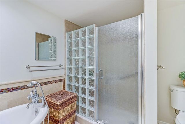 218 Avenida Majorca D, Laguna Woods, CA 92637