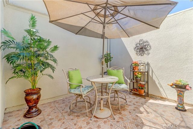 218 Avenida Majorca D, Laguna Woods, CA 92637