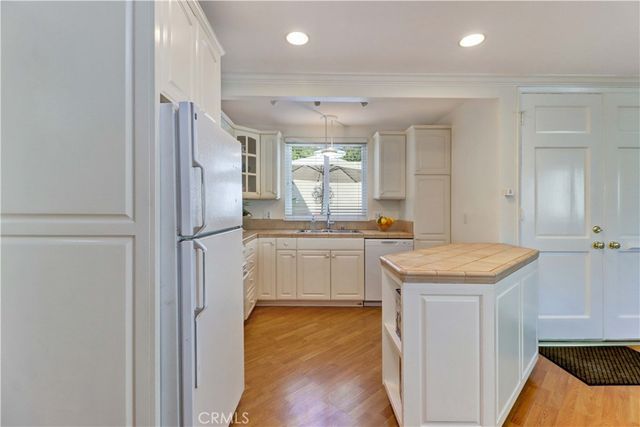 218 Avenida Majorca D, Laguna Woods, CA 92637