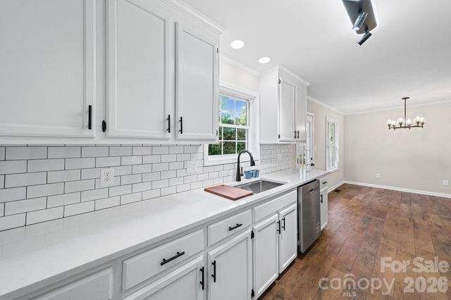 2327 Sunset Drive, Gastonia, NC 28054