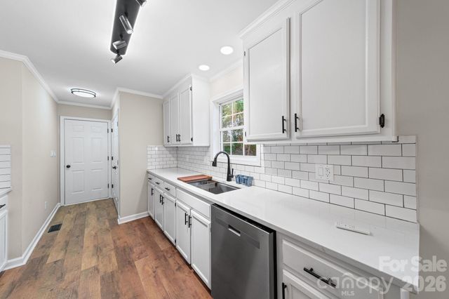 2327 Sunset Drive, Gastonia, NC 28054