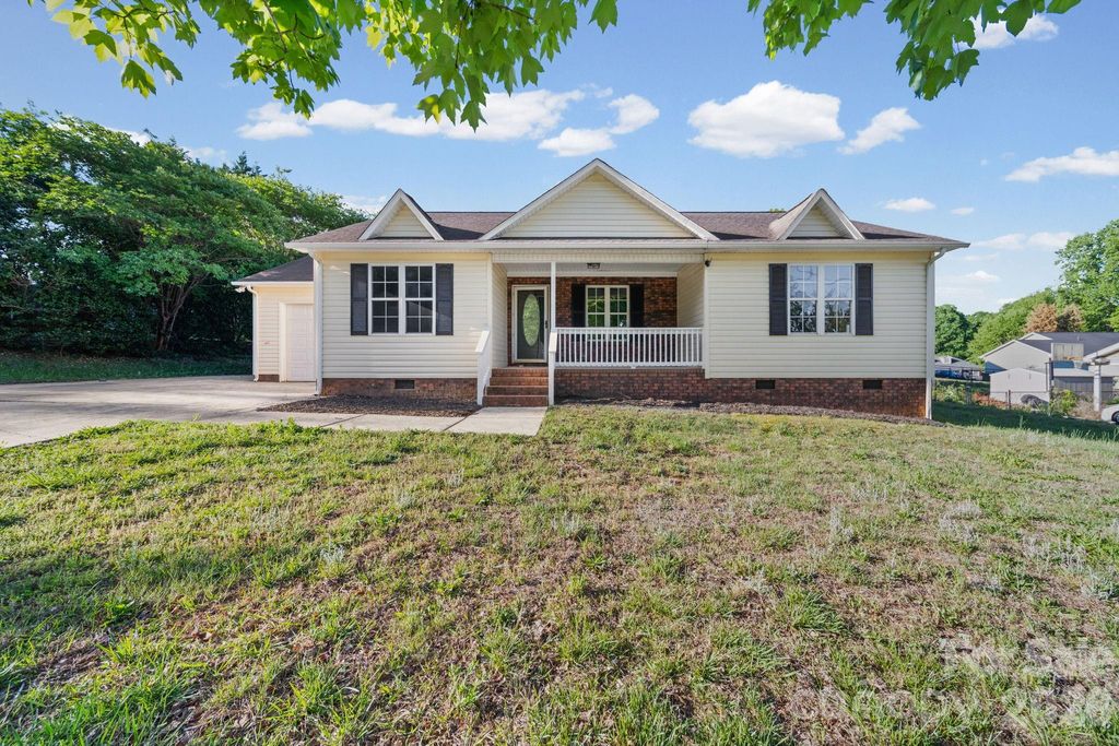 2327 Sunset Drive, Gastonia, NC 28054