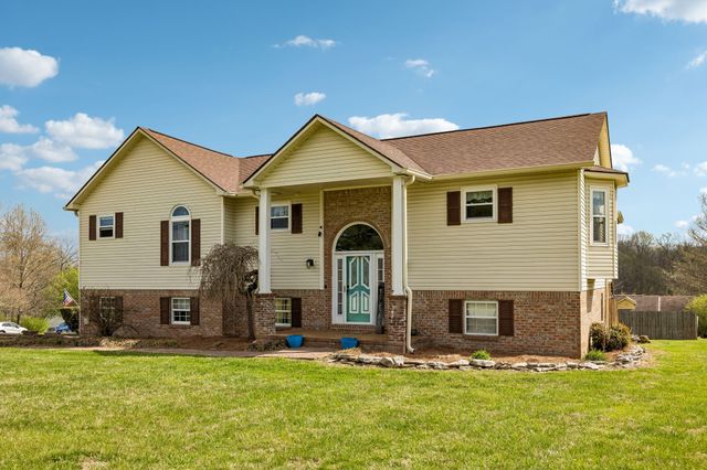 97 Oak Valley Dr, Spring Hill, TN 37174