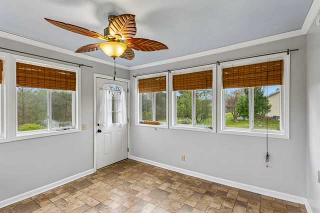 97 Oak Valley Dr, Spring Hill, TN 37174