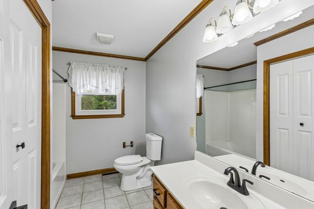 97 Oak Valley Dr, Spring Hill, TN 37174