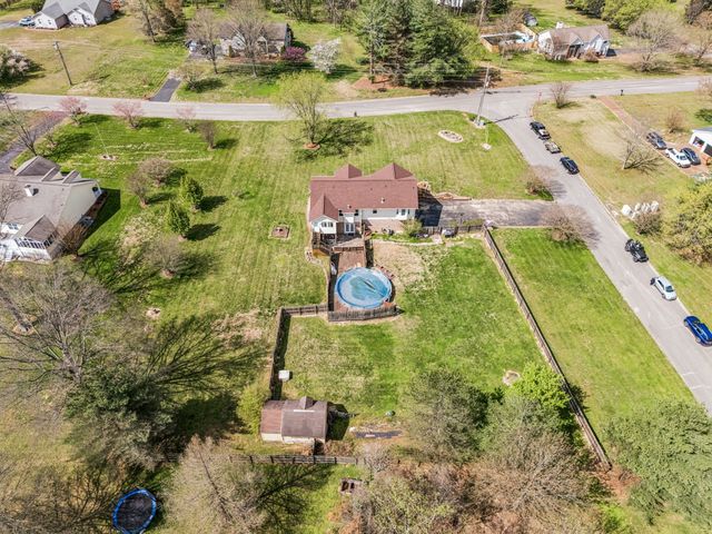 97 Oak Valley Dr, Spring Hill, TN 37174