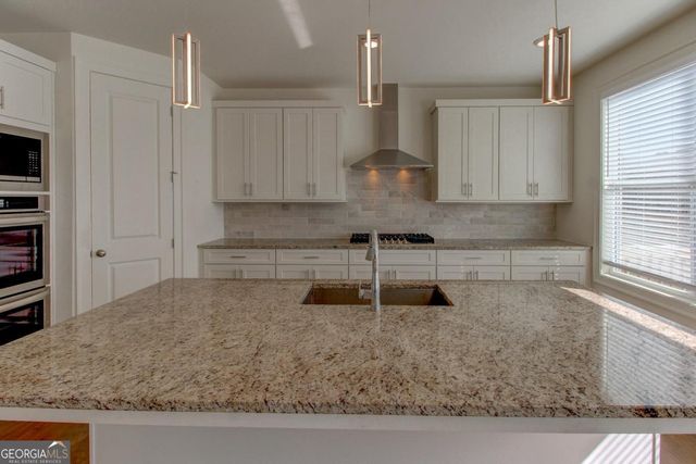 2960 Waterford Drive SW, Conyers, GA 30094