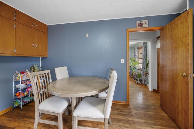 1842 Northwestern Avenue, Madison, WI 53704