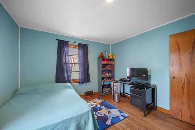 1842 Northwestern Avenue, Madison, WI 53704