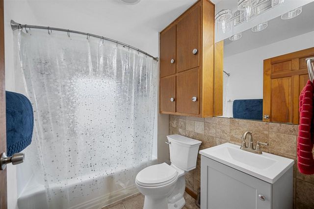 1842 Northwestern Avenue, Madison, WI 53704