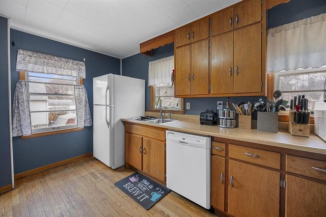 1842 Northwestern Avenue, Madison, WI 53704