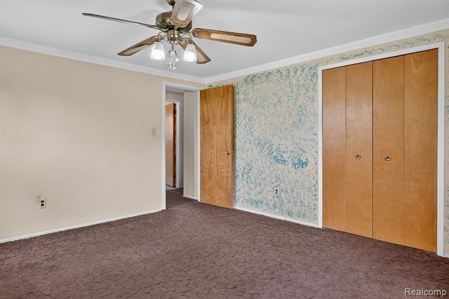 14075 Merriman Road, Livonia, MI 48154