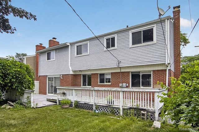 14075 Merriman Road, Livonia, MI 48154