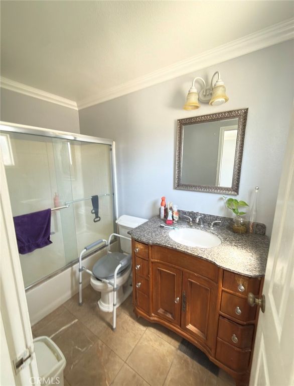 Image 17 of property listing at 1662 Virginia, Colton, CA 92324