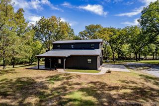 68243 S 220 Road, Wagoner, OK 74467