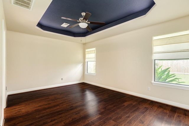 1038 Cardinal Drive, Richwood, TX 77566