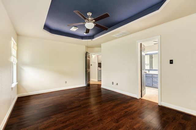 1038 Cardinal Drive, Richwood, TX 77566