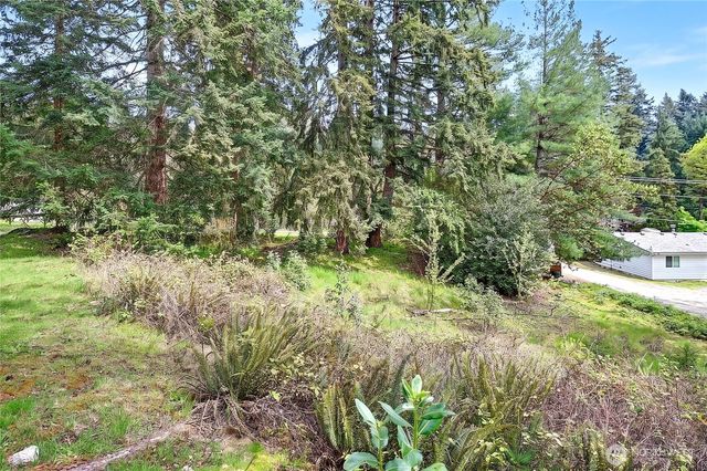 17810 Olympic View Drive, Edmonds, WA 98026