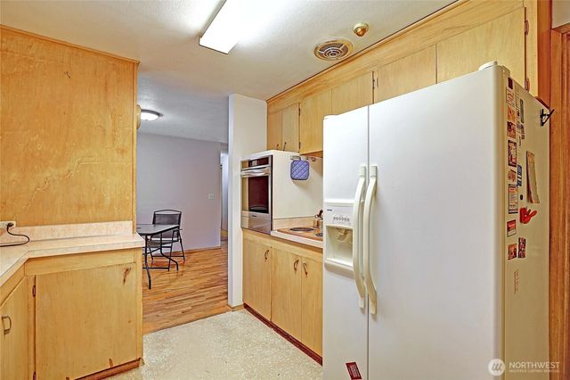 17810 Olympic View Drive, Edmonds, WA 98026