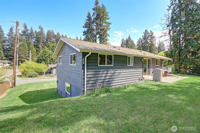 17810 Olympic View Drive, Edmonds, WA 98026