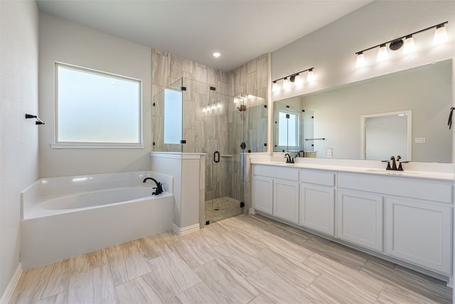 140 Oak Grove Way, Springtown, TX 76082